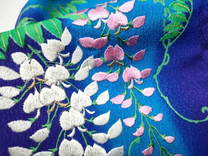 平和屋着物●豪華振袖　刺繍　草花文　暈し染め　金彩　正絹　逸品　CAAP7129hy