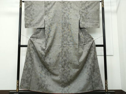 平和屋着物●本場大島紬　7マルキ　泥染め　草花文　正絹　逸品　CAAQ9131vf