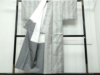 平和屋着物●本場大島紬　白大島　7マルキ　花唐草間道　正絹　逸品　CAAQ9142vf