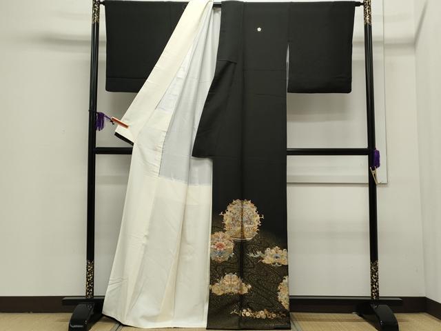 平和屋着物●豪華黒留袖　作家物　動物狩猟文　暈し染め　金彩　正絹　逸品　CAAQ9423th