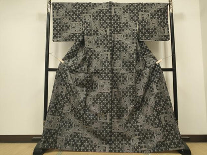平和屋着物●本場大島紬 9マルキ 吉祥花文 正絹 逸品 CAAQ9581th