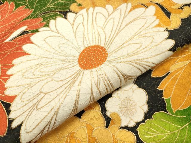 平和屋着物●豪華振袖 駒刺繍 乱菊花文 黒地 金彩 金通し地 正絹 逸品 CAAR0829gh