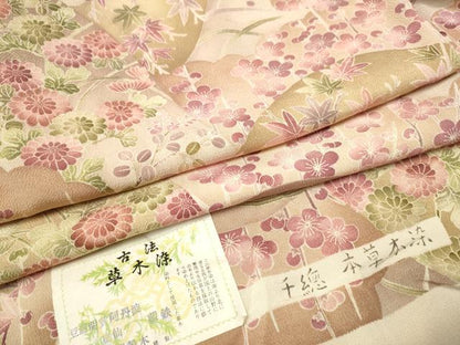 平和屋着物●創業460年・千總　小紋　本草木染め　草花文　鬼しぼ縮緬　反端付き　正絹　逸品　CAAR1236hy