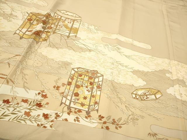 平和屋着物●銀座きしや　色留袖　駒刺繍　雲重ね貝桶草花文　金彩　正絹　逸品　CAAR1375hy