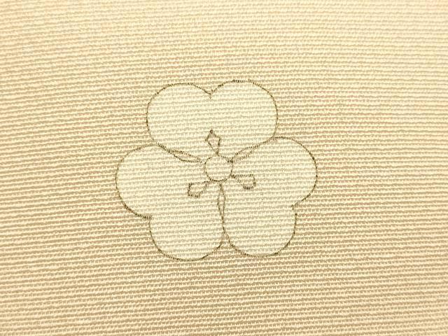 平和屋着物●銀座きしや　色留袖　駒刺繍　雲重ね貝桶草花文　金彩　正絹　逸品　CAAR1375hy