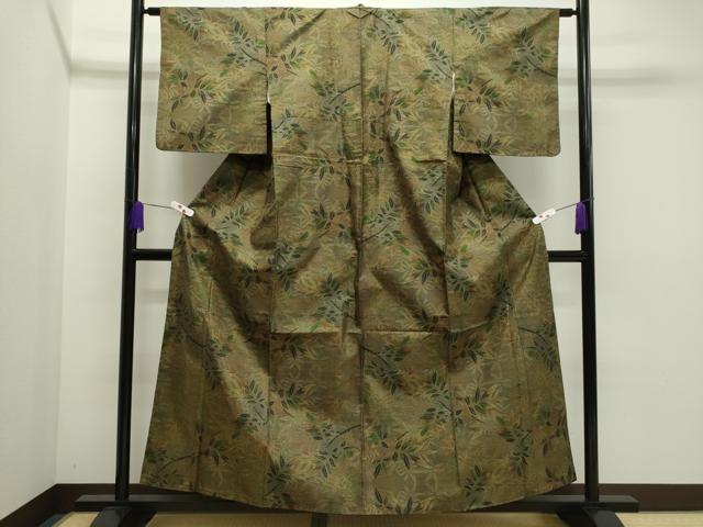平和屋着物●本場大島紬 7マルキ 泥染め 枝葉文 正絹 逸品 CAAR6548ze