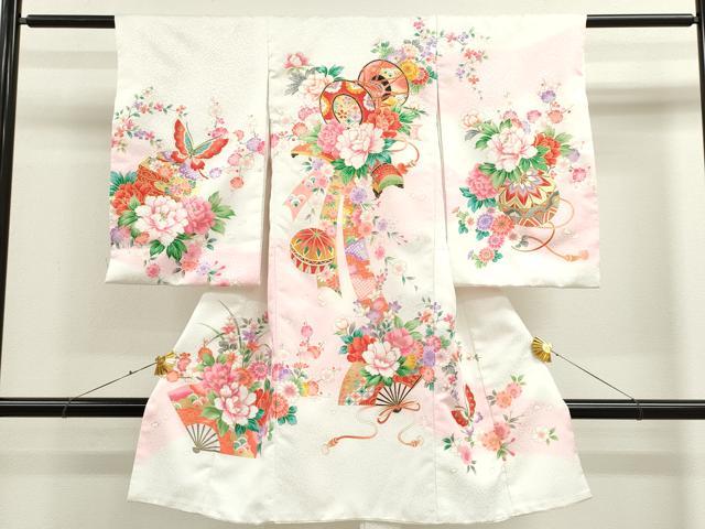 平和屋着物[]お宮参り　女の子　祝着　産着　初着　のしめ　吉祥舞蝶草花文　暈し染め　金彩　洗える着物　CAAR6676ze