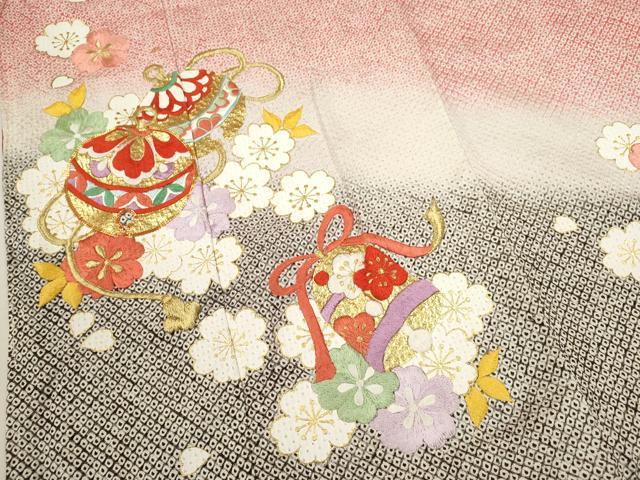 平和屋着物[]七五三　女の子　７歳　祝着　四つ身　総絞り　駒刺繍　鈴舞花文　暈し染め　金彩　逸品　CAAR6754ze