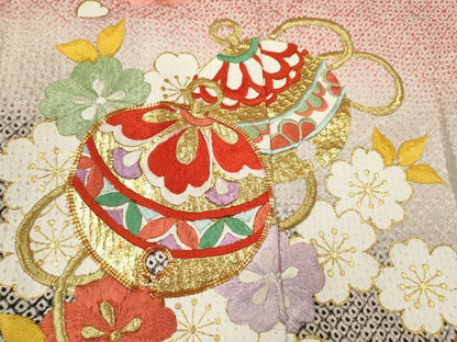 平和屋着物[]七五三　女の子　７歳　祝着　四つ身　総絞り　駒刺繍　鈴舞花文　暈し染め　金彩　逸品　CAAR6754ze