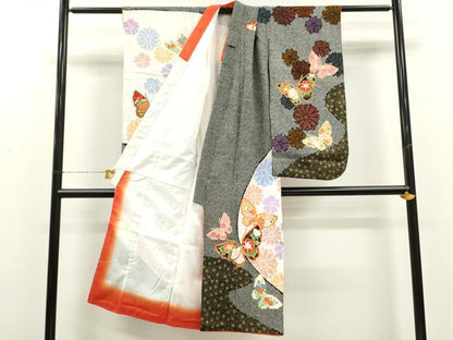 平和屋着物[]七五三　女の子　７歳　祝着　四つ身　刺繍　舞蝶草花文　金彩　洗える着物　CAAR6795ze