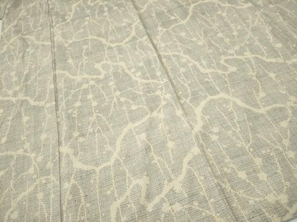 平和屋着物●本場結城紬 重要無形文化財 100亀甲 枝梅文 正絹 逸品 CAAR7846hy