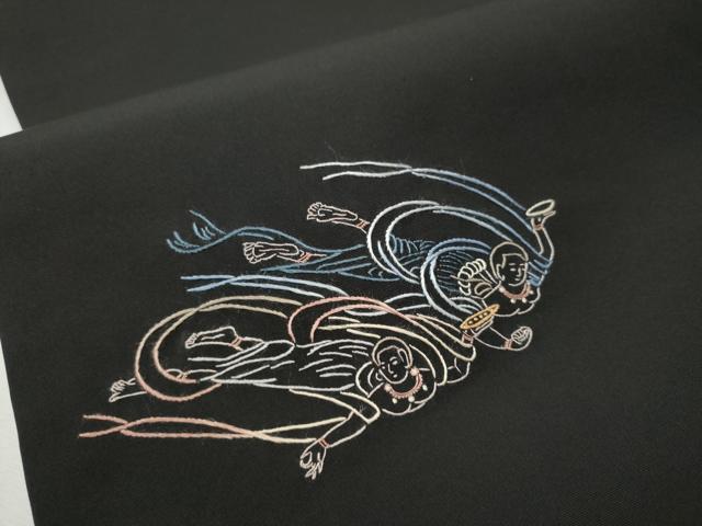 平和屋着物●塩瀬　九寸開き名古屋帯　総刺繍　天女　風景文　黒地　正絹　逸品　CAAR7913hy