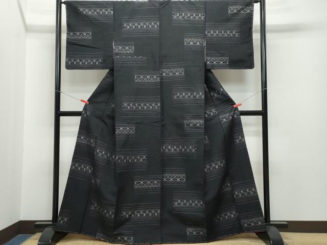 平和屋着物●上質な紬　絣文様　正絹　逸品　CAAR8209vf