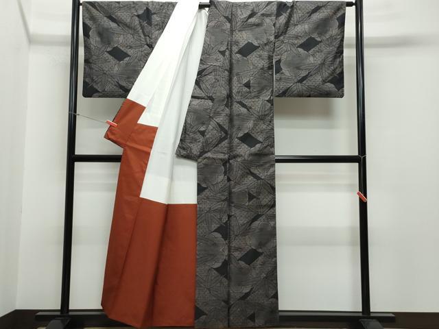 平和屋着物●本場大島紬 7マルキ 泥染め 笹梅七宝文 正絹 逸品 CAAR8215vf