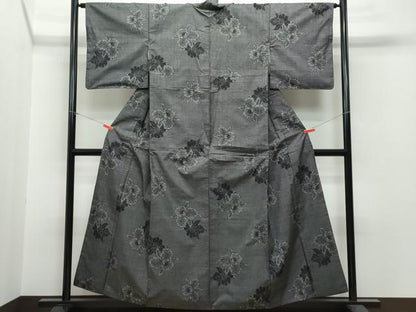 平和屋着物●本場大島紬 7マルキ 草花文 正絹 逸品 CAAR8287vf