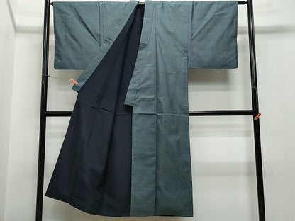 平和屋着物●男性　本場大島紬　アンサンブル　100亀甲　総詰め　証紙付き　正絹　逸品　CAAR8290vf