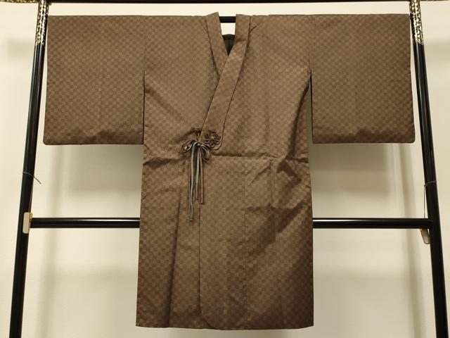 平和屋着物＃道中着　紬地　市松文様　さが美扱い　ロング丈　正絹　逸品　CAAR9162id