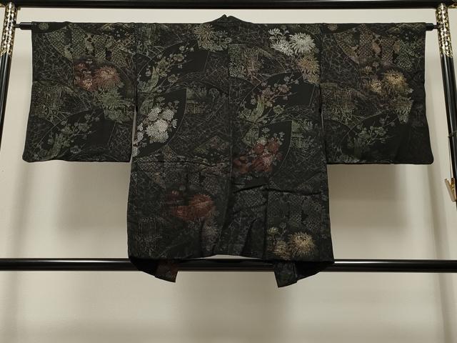 平和屋着物∞羽織 寿光織 地紙重ね御所車花文 黒地 金銀糸 正絹 逸品 CAAR9167id