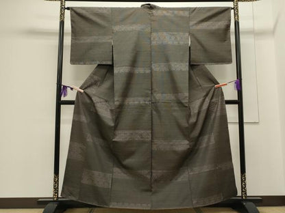 平和屋着物●本場縞大島紬 泥染め 吉祥文 証紙付き 正絹 逸品 CAAS0250th