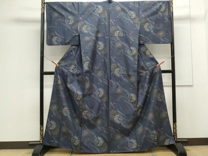 平和屋着物●本場大島紬 9マルキ 吉祥花鳥文 正絹 逸品 CAAS0365th