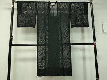 平和屋着物▽道行コート　スリーシーズン　春夏秋　塵除け　紗　縞　ロング丈　黒地　正絹　逸品　CAAS0536vp
