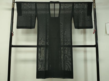 平和屋着物▽道行コート　スリーシーズン　春夏秋　塵除け　紗　縞　ロング丈　黒地　正絹　逸品　CAAS0536vp