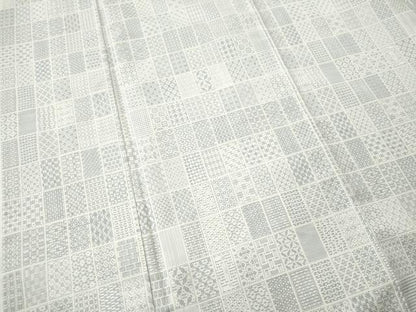 平和屋着物●本場大島紬　白大島　色紙吉祥文　ますいわ屋扱い　正絹　逸品　CAAS6799yc
