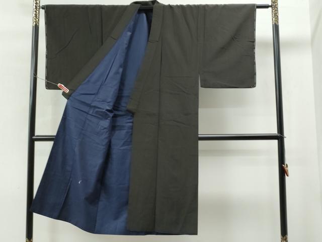 平和屋着物●男性　紬・羽織セット　着物・赤墨色　羽織：蝋色　格子柄　正絹　逸品　未使用　CAAS6853yc