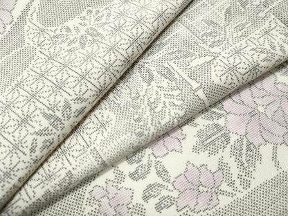 平和屋着物●本場大島紬　白大島　9マルキ　霞笹竹吉祥花唐草文　正絹　逸品　未使用　CAAS6951yc