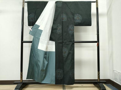 平和屋着物●結城紬 100亀甲 正倉院花文 正絹 逸品 CAAS7099yc