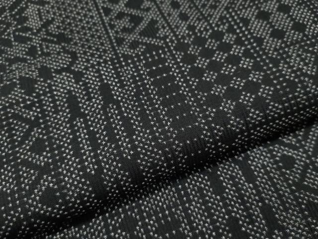 平和屋着物●本場大島紬　7マルキ　色紙重ね吉祥花唐草文　正絹　逸品　CAAS7168yc