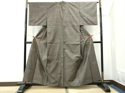 平和屋着物●本場大島紬 9マルキ 舞花文 正絹 逸品 CAAS7199yc