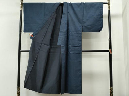 平和屋着物●男性　本場大島紬　100亀甲　総詰め　正絹　逸品　CAAS7236yc