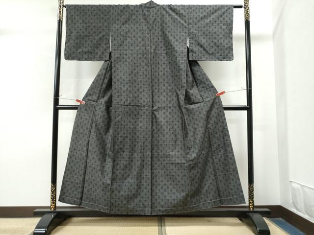 平和屋着物●本場大島紬 変わり麻の葉文様 正絹 逸品 未使用 CAAS7330yc