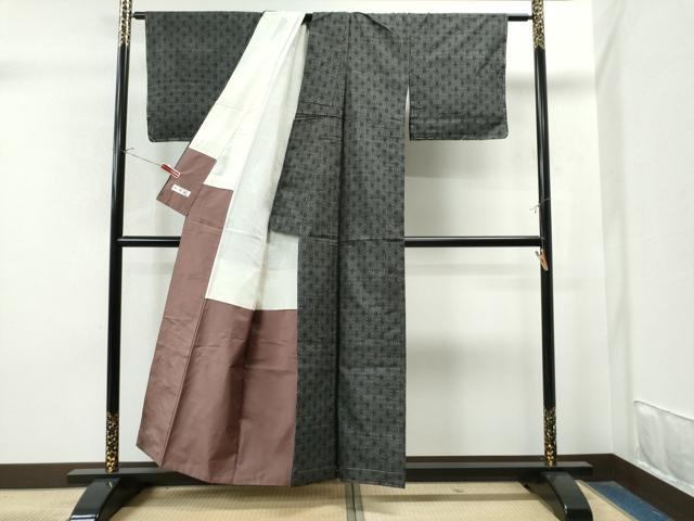 平和屋着物●本場大島紬 変わり麻の葉文様 正絹 逸品 未使用 CAAS7330yc