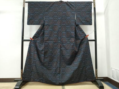 平和屋着物●上質な紬 奥順手織里 蜀江花文 証紙付き 正絹 逸品 CAAS7374yc
