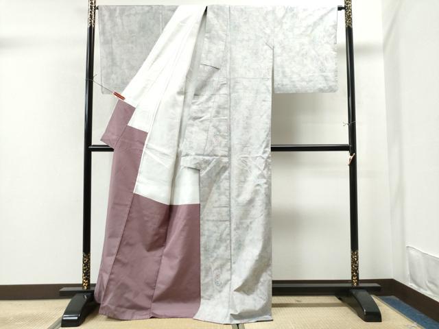 平和屋着物●都喜ヱ門 本場大島紬 白大島 9マルキ 華胡蝶 藤絹織物謹製 証紙付き 正絹 逸品 CAAS7402yc