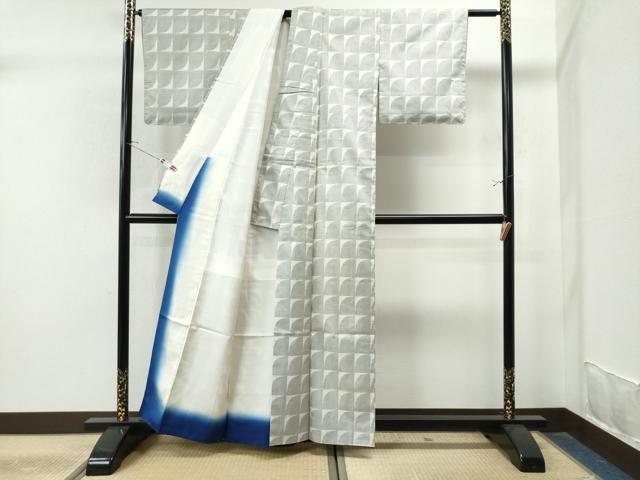平和屋着物●本場大島紬　白大島　7マルキ　吉祥文　正絹　逸品　CABE2756yc