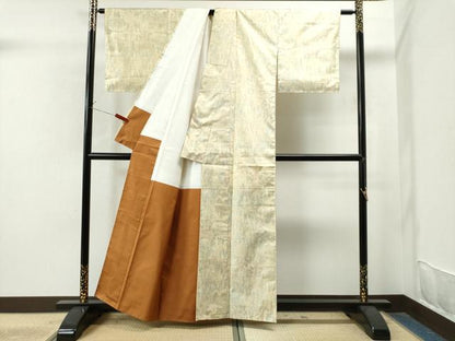平和屋着物●本場大島紬　エ霞渡り橋樹林風景文　正絹　逸品　未使用　CAAS7561yc
