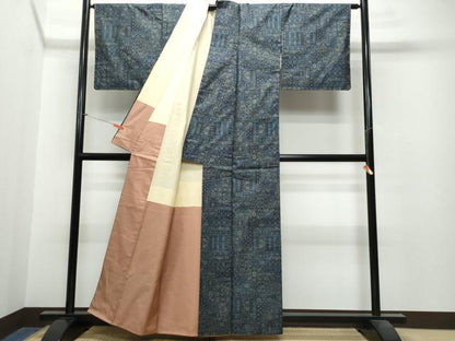 平和屋着物●都喜ヱ門　本場大島紬　9マルキ　泥染め　吉祥花文　藤絹織物謹製　証紙付き　正絹　逸品　CAAS8475vf