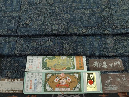 平和屋着物●都喜ヱ門　本場大島紬　9マルキ　泥染め　吉祥花文　藤絹織物謹製　証紙付き　正絹　逸品　CAAS8475vf