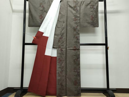 平和屋着物●本場大島紬 7マルキ 泥染め 草花文 正絹 逸品 未使用 CAAS8522vf