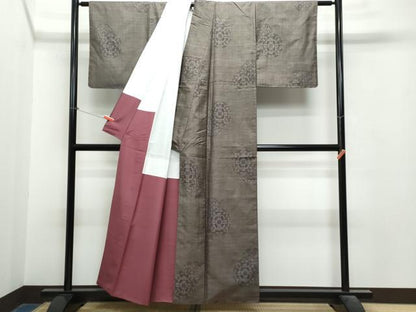 平和屋着物●本場大島紬　9マルキ　正倉院花文　正絹　逸品　CAAS8652vf