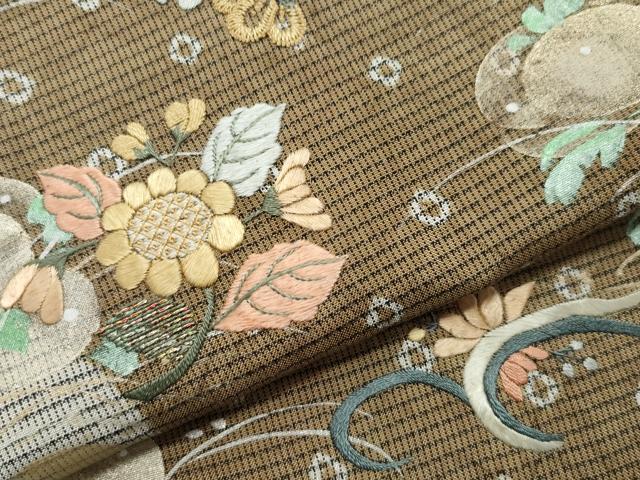 平和屋着物●訪問着 本場大島紬地 刺繍 草花文 金彩 正絹 逸品 CAAS8677vf