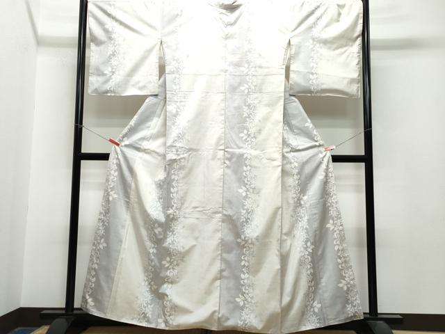 平和屋着物●本場大島紬 白大島 9マルキ 草花文 正絹 逸品 CAAS8754vf
