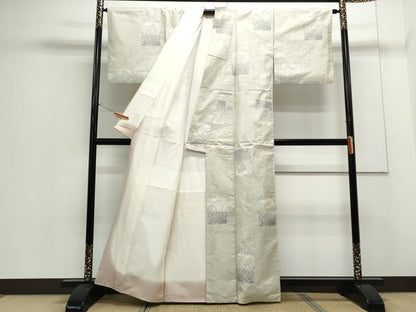平和屋着物●本場大島紬　白大島　9マルキ　色紙草花文　正絹　逸品　CAAS9258th
