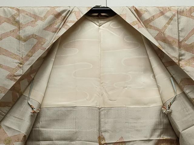 平和屋着物●本場大島紬 白大島 100亀甲 吉祥花文 ゑり善扱い 正絹 逸品 CAAS9344th