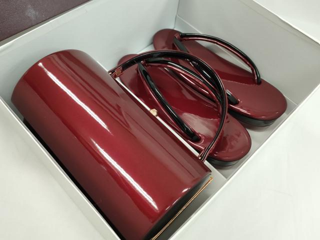 平和屋着物●和装小物　和装バッグ・草履セット　エナメル　臙脂色×黒　草履サイズ：Ｍ　逸品　CAAS9808ju