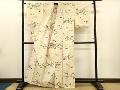 平和屋着物▽上質な紬　単衣　枝梅文　正絹　逸品　CAAT0752dy