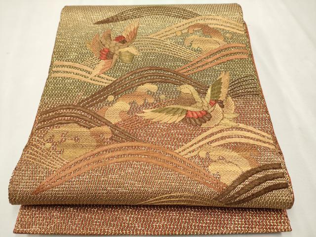 平和屋着物●ひなや工房 くむ・あむ・おる 伊豆蔵明彦 太鼓柄袋帯 総刺繍 流水飛鳥文 金糸 正絹 逸品 CAAT0858hy